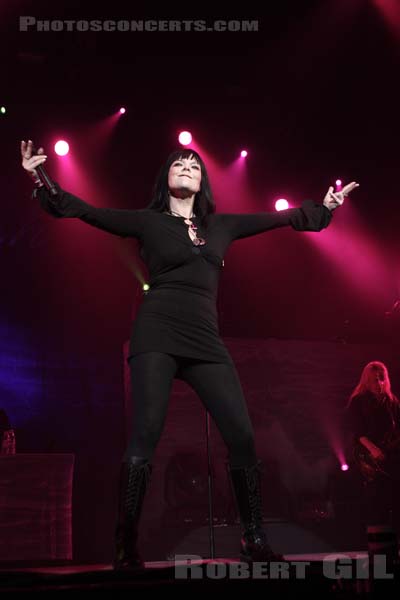 NIGHTWISH - 2008-04-06 - PARIS - Zenith - Anette Ingegerd Olsson - Erno Matti Juhani Vuorinen